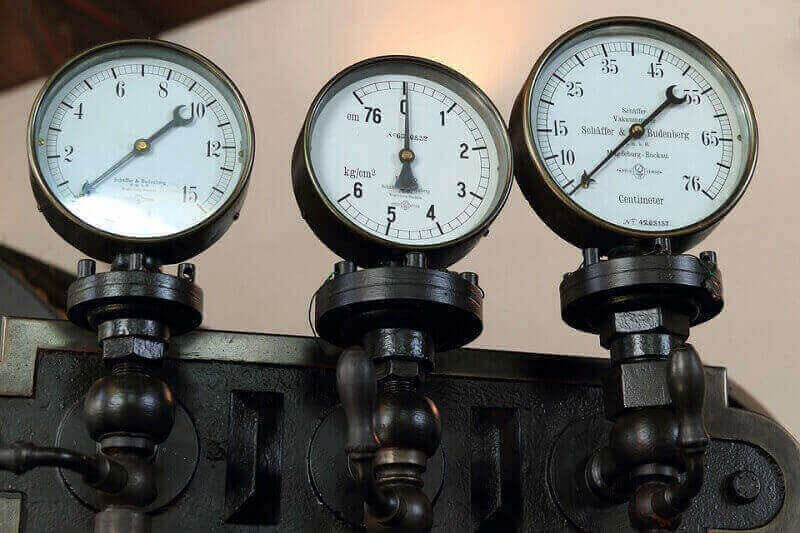 pressure gauge adalah